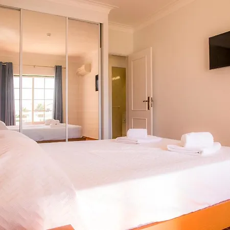 Apartment B33 - Do Vau *