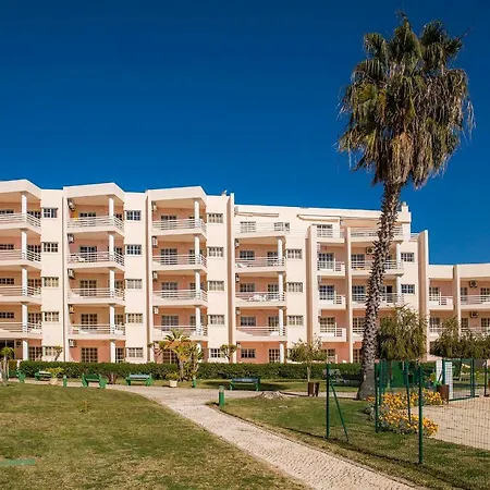 Apartment B33 - Do Vau *